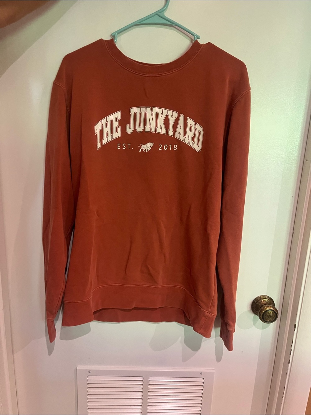 The Junkyard Women's Rust Pullover Sweatshirt